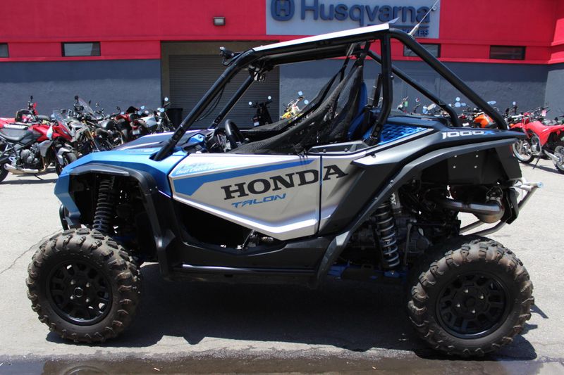 2022 Honda TALON1000X FOX LIVE VALVE Image 3