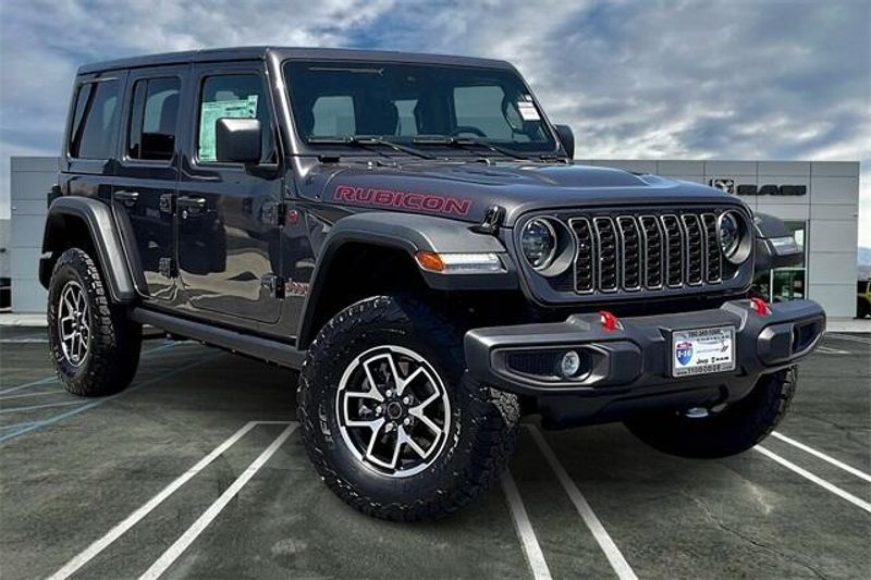 New 2025 Jeep Wrangler 4-door RubiconImage 14
