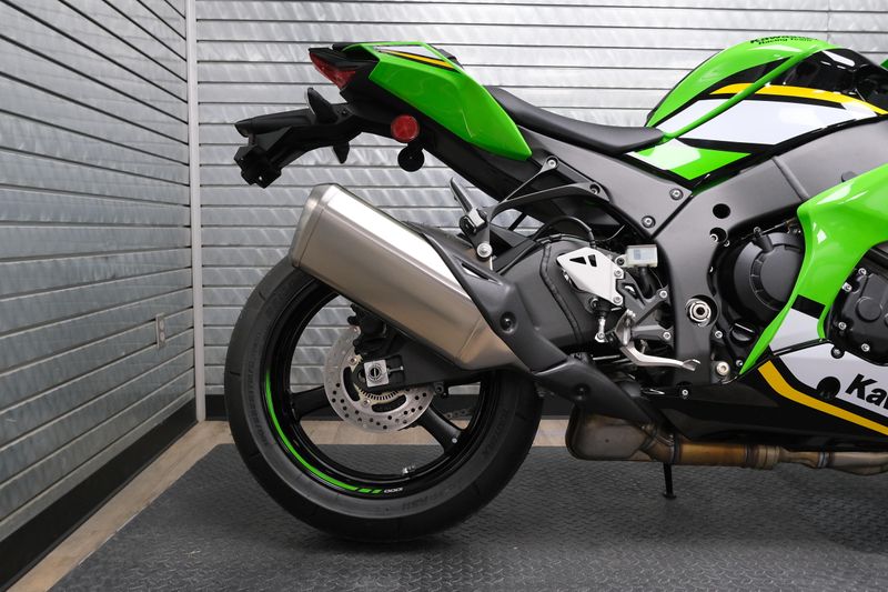 NEW 2025 KAWASAKI NINJA ZX10R KRT EDITION Image 14