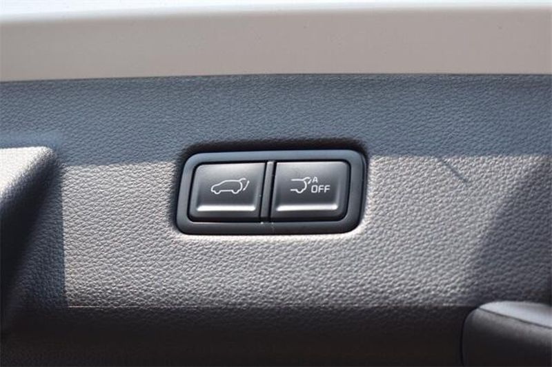 New 2025 Kia Carnival Hybrid SX PrestigeImage 19