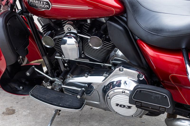 2012 HARLEY Electra Glide Ultra Classic in a RED exterior color. Family PowerSports (877) 886-1997 familypowersports.com 
