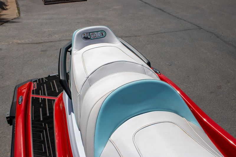 NEW 2025 YAMAHA VX LIMITED Image 18