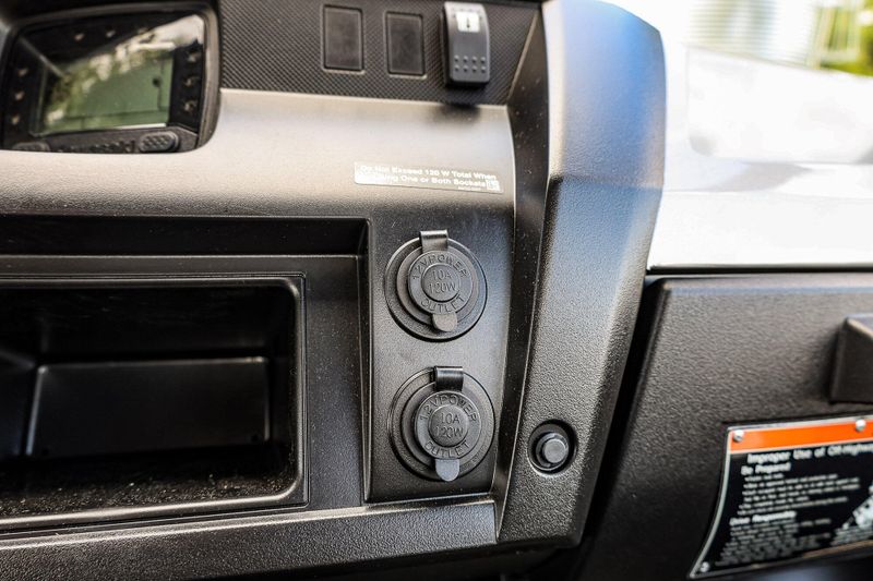 NEW 2026 KAWASAKI MULE PROFXT 1000 LE RANCH EDITION Image 3