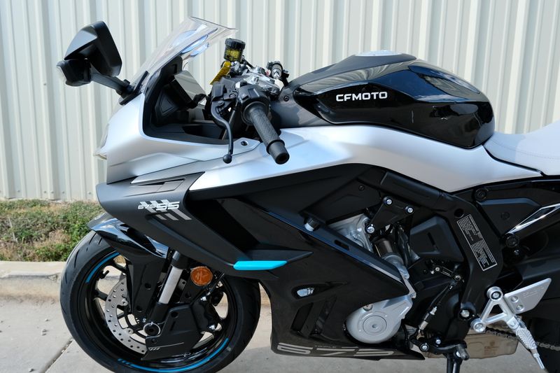 NEW 2026 CFMOTO 675SS Image 19