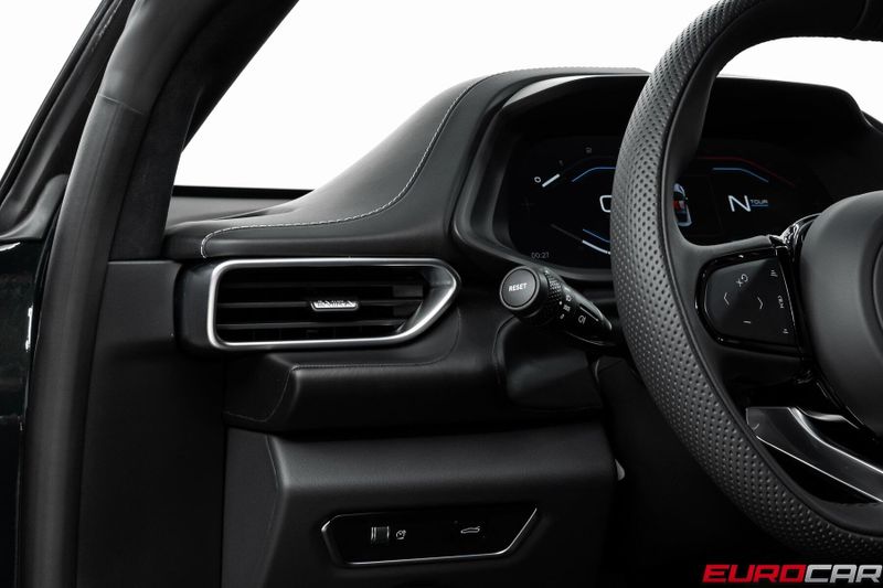 2025 Lotus Emira *6-SPEED MANUAL * NEW CAR*Image 26