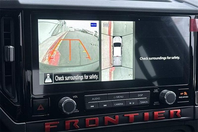 New 2025 Nissan Frontier PRO-4XImage 14