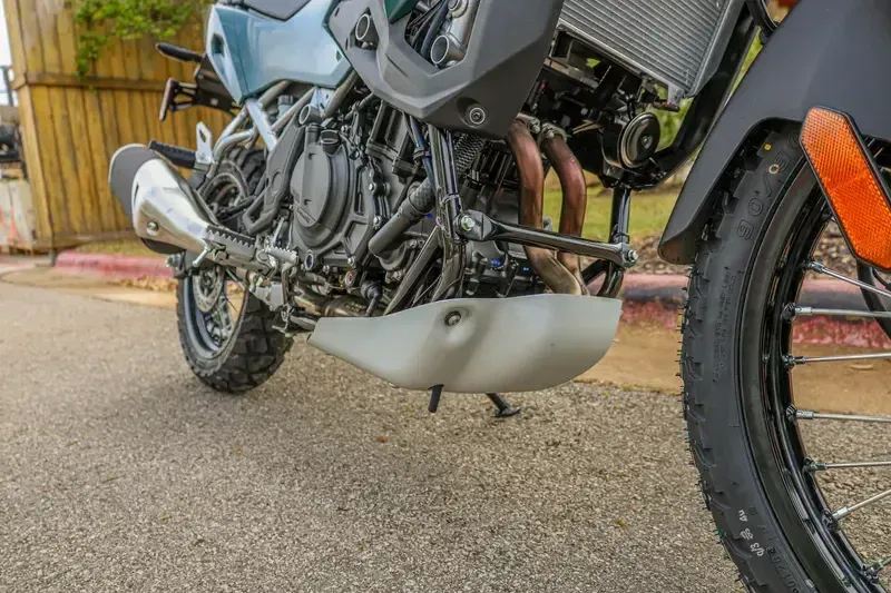 NEW 2026 KAWASAKI KLE500 SE ABS Image 8