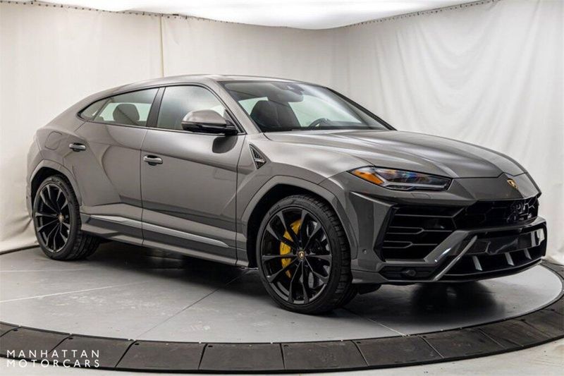 2022 Lamborghini Urus  in a Grigio Keres Metallic exterior color and Nero Adeinterior. Lotus Manhattan 347-395-5714 lotusmanhattan.com 