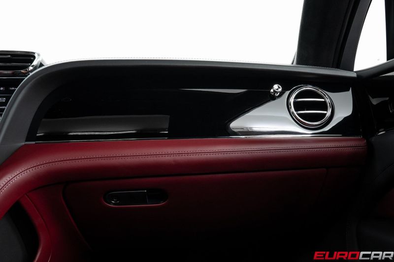 Used 2023 Bentley Bentayga *FRONT SEAT COMFORT SPEC*Image 31