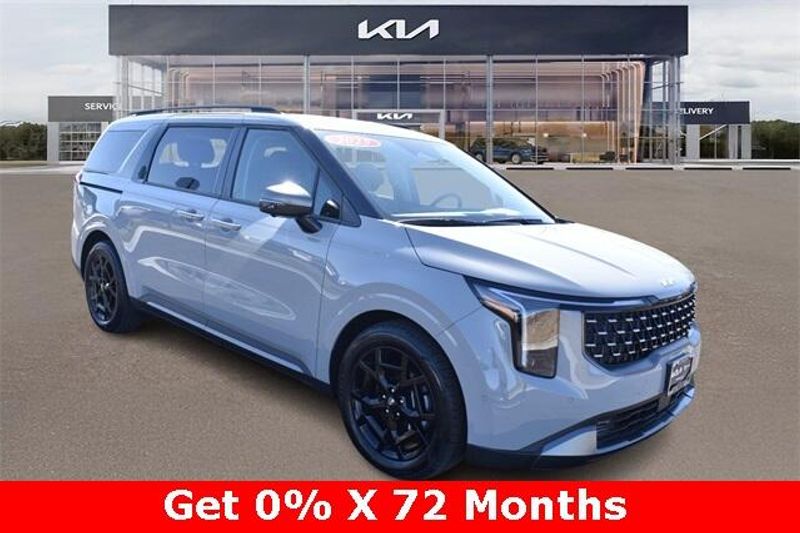 New 2025 Kia Carnival SX PrestigeImage 1