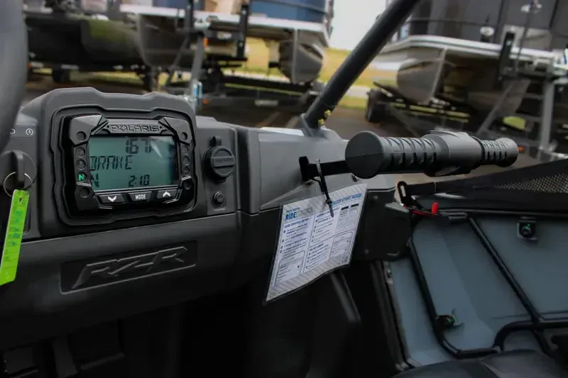 2025 Polaris RZR 200 EFI STORM GRAY AND BLUE Image 15