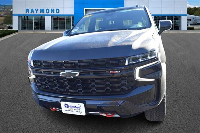 2023 Chevrolet Suburban Z71Image 7