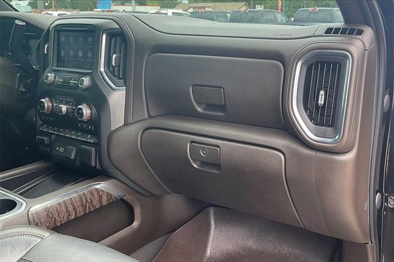 2022 GMC Sierra 2500HD DenaliImage 16