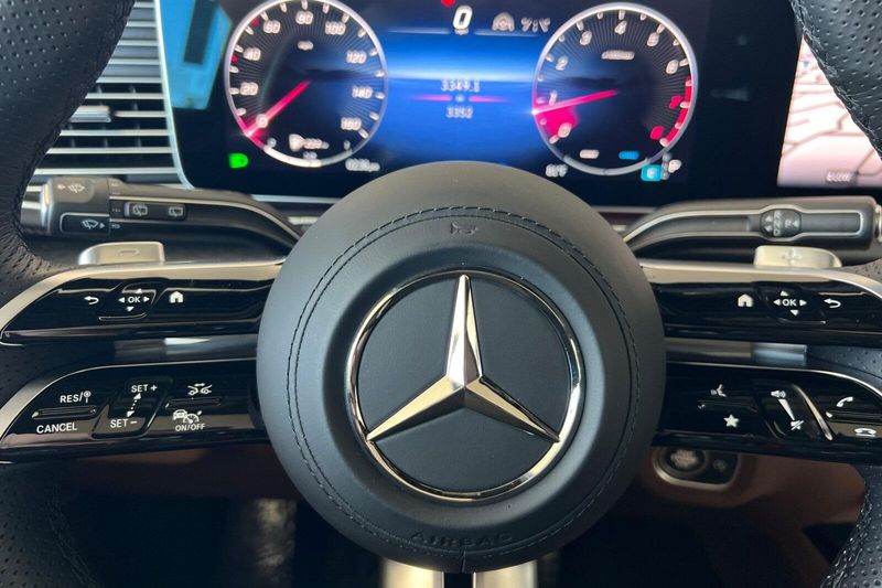 2025 Mercedes-Benz GLS 450Image 29