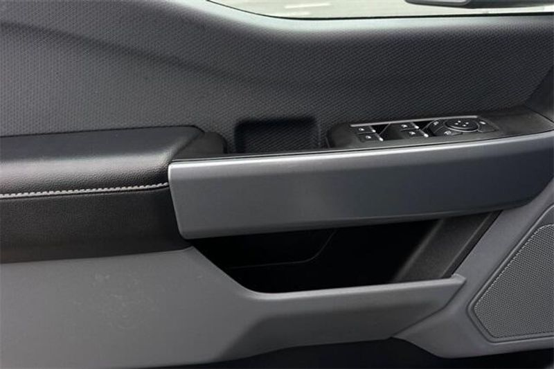 2023 Ford F-150 XLTImage 9