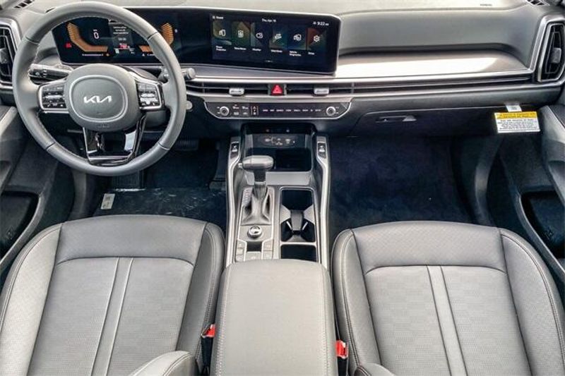 2025 Kia Sorento SImage 5