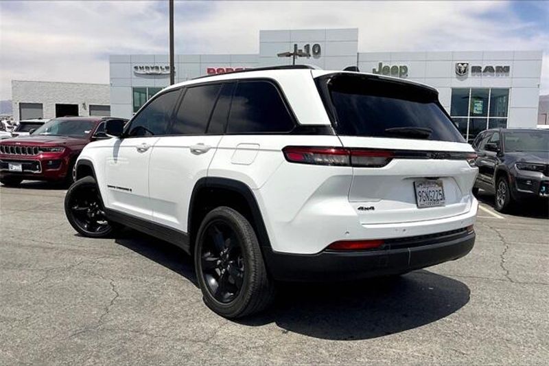 2023 Jeep Grand Cherokee AltitudeImage 5