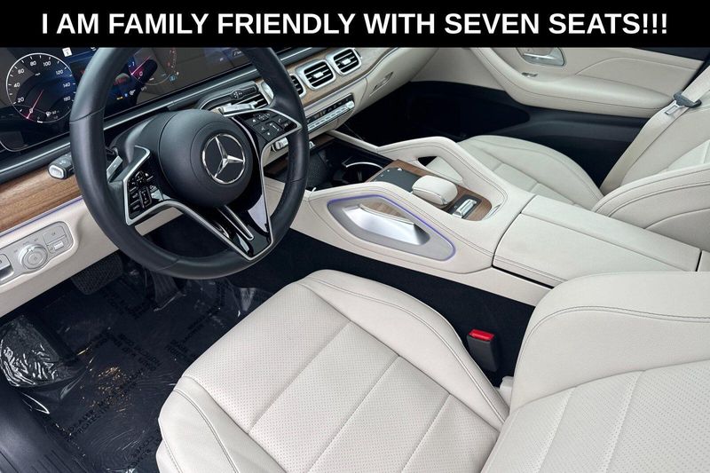 Used 2025 Mercedes-Benz GLS 450Image 10