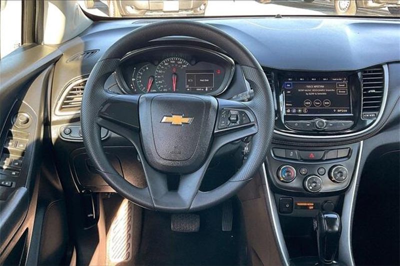 2020 Chevrolet Trax LSImage 4