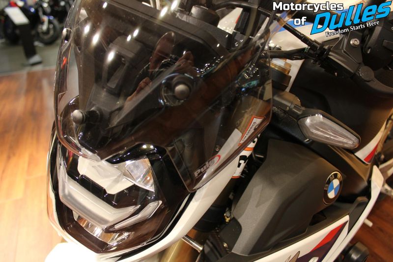 Used 2022 BMW S 1000 R Image 9