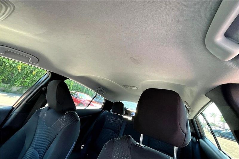 Used 2018 Toyota Prius FourImage 12