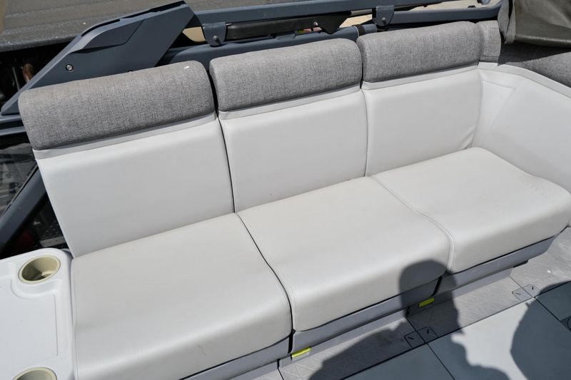 USED 2023 SEADOO SWITCH Image 6