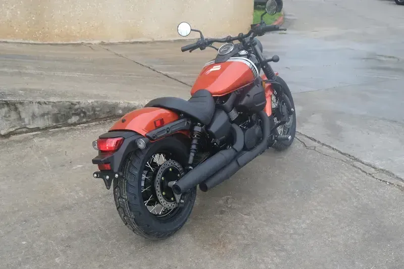 2025 Honda SHADOW PHANTOM FLARE ORANGE METALLIC Image 5