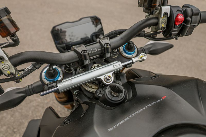 USED 2023 DUCATI STREETFIGHTER V4 Image 7