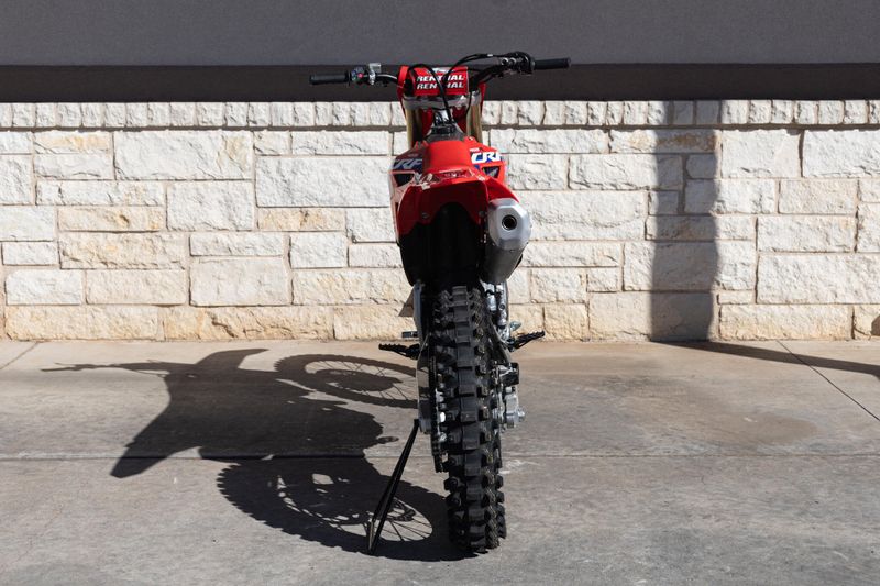 2025 Honda CRF450R RED Image 2