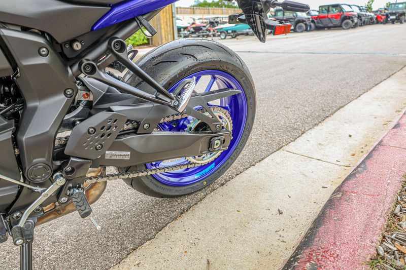 NEW 2026 YAMAHA MT-07 Image 12