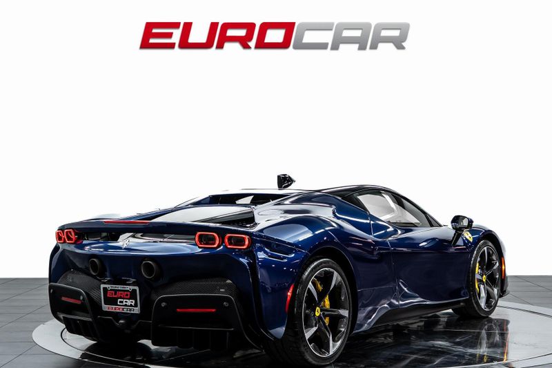 Used 2023 Ferrari SF90 Stradale *CARBON FIBER STEERING WHEEL W/ LEDS*Image 5