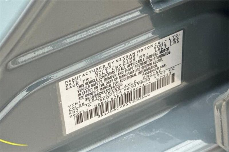 New 2025 Nissan Sentra SVImage 23