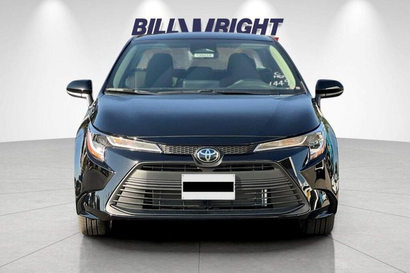 New 2027 Toyota Corolla LEImage 8