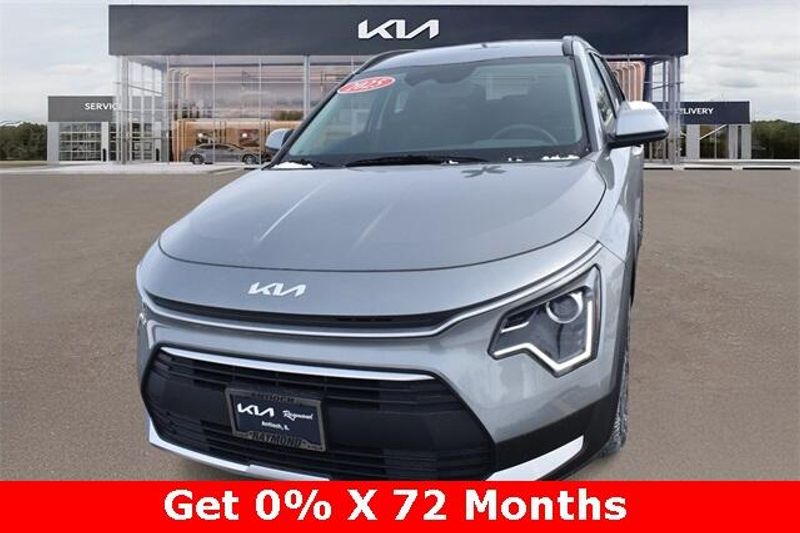 New 2025 Kia Niro LXImage 7
