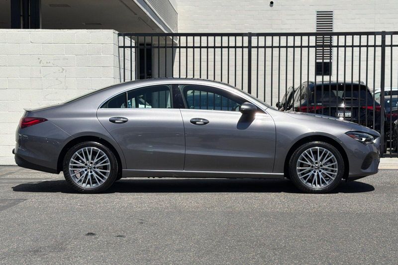 Used 2026 Mercedes-Benz CLA 250Image 3
