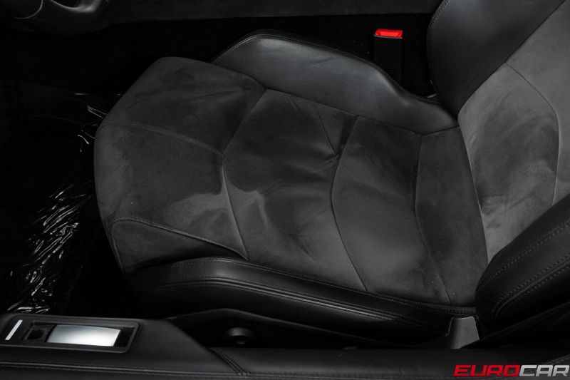 2015 Lamborghini Aventador *FRONT AXLE LIFT * IMMACULATE CONDITION*Image 40