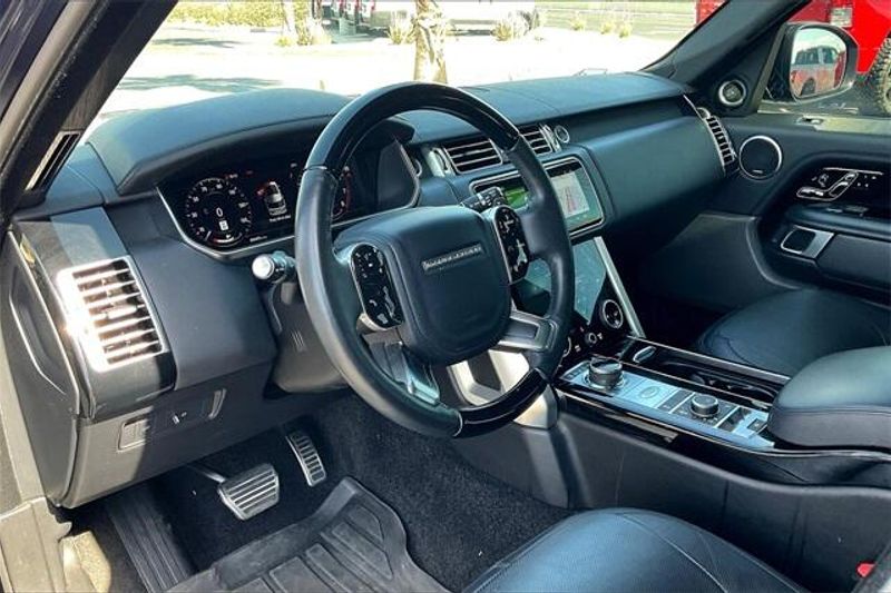 2021 Land Rover Range Rover WestminsterImage 13