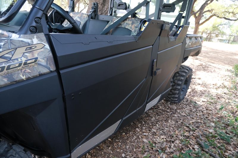 2025 Polaris RANGER CREW XP 1000 PREMIUM PURSUIT CAMOImage 27