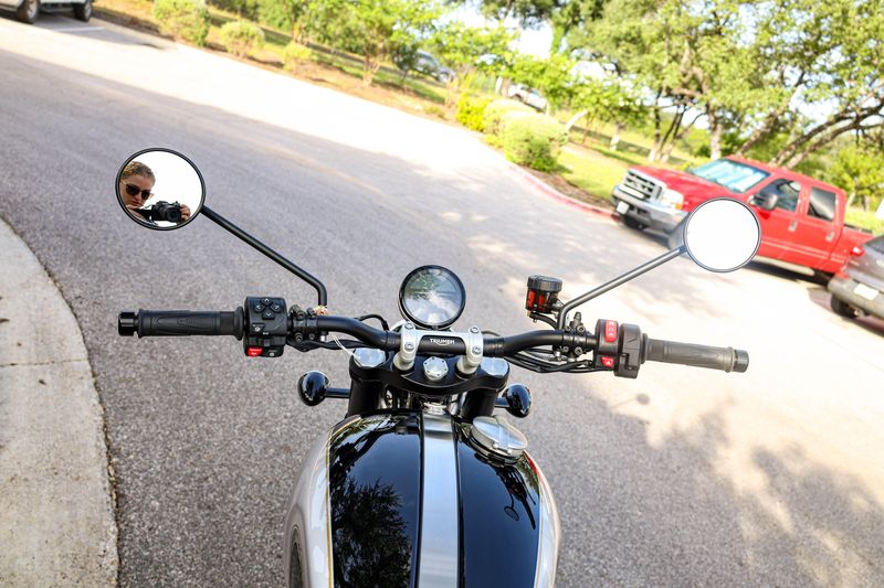 USED 2025 TRIUMPH SCRAMBLER 1200 X Image 11