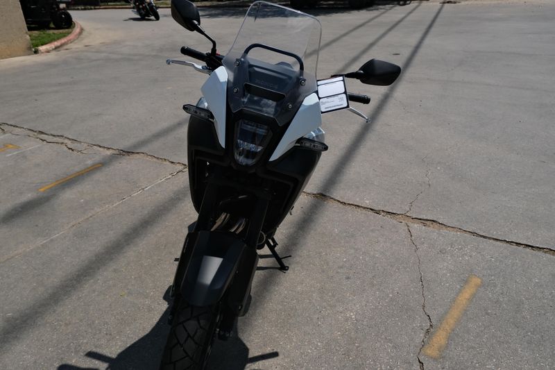 NEW 2025 HONDA NX500 Image 8