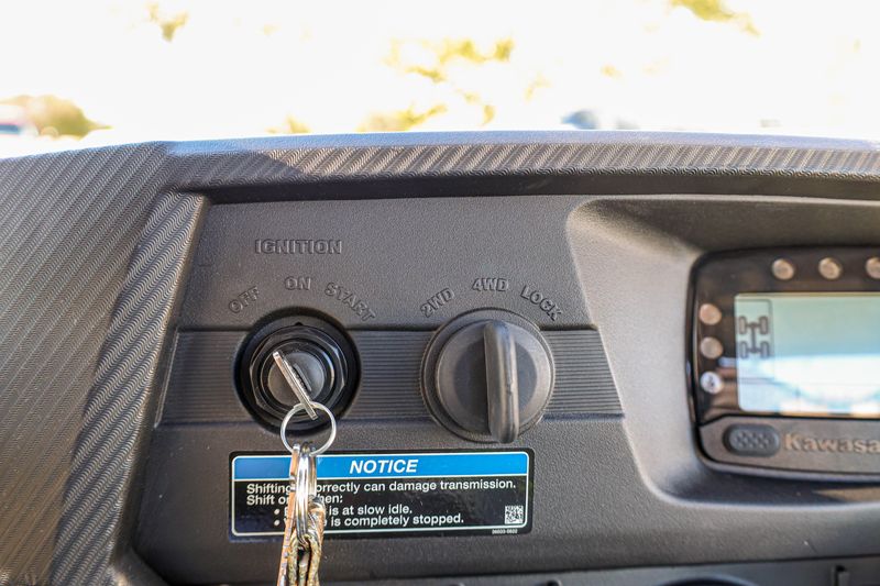 NEW 2025 KAWASAKI TERYX4 S SPECIAL EDITION Image 17