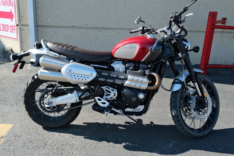 USED 2022 TRIUMPH SCRAMBLER 1200 Image 2