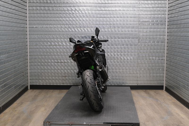 NEW 2026 KAWASAKI NINJA ZX4RR ABS Image 4