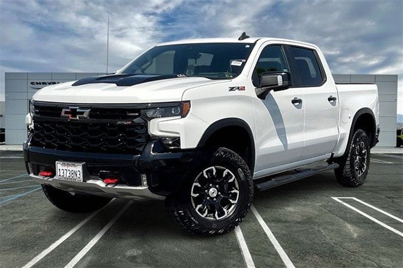 2022 Chevrolet Silverado 1500 ZR2Image 1