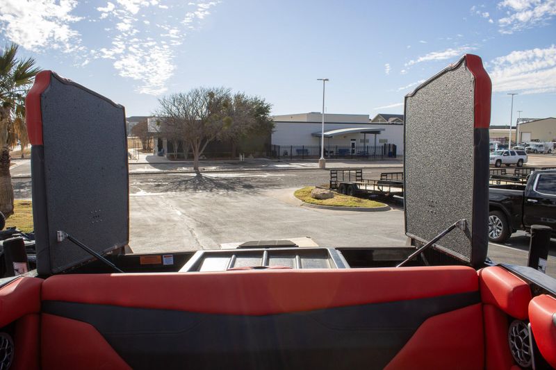 2023 AXIS A24Image 54