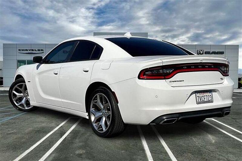 2016 Dodge Charger R/TImage 10