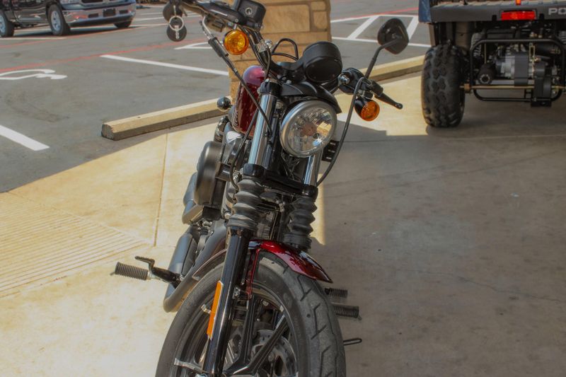 2017 HARLEY SPORTSTER IRON 883 Image 2