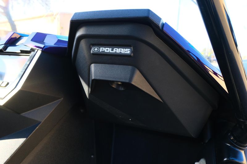 USED 2018 POLARIS SLINGSHOT SL ICON Image 17