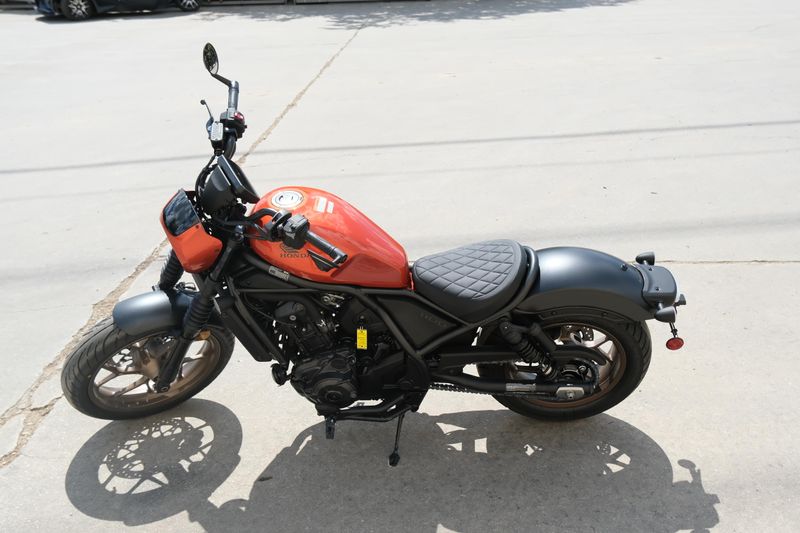 2025 Honda REBEL 1100 DCT SE FLARE ORANGE METALLIC Image 7