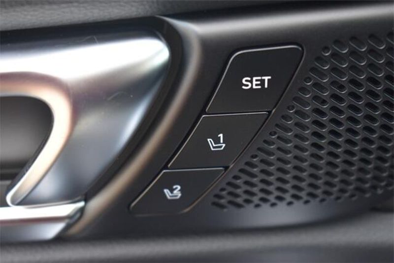 New 2025 Kia Telluride SX-Prestige X-LineImage 24